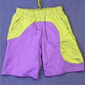 Nike X SpongeBob Theme Crew shorts